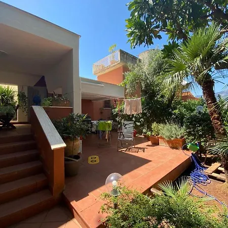 Eraclea Via Zeusi D Eraclea 22 * Palermo